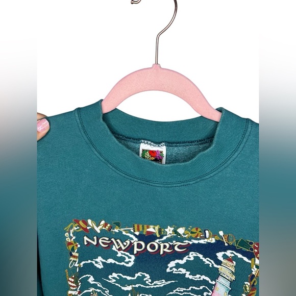 Vintage Newport Rhode Island Crewneck Sweater Distressed Fade Men Large USA 90s - Picture 3 of 9